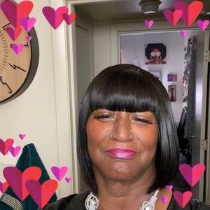 Meet your Posher, Ernestine